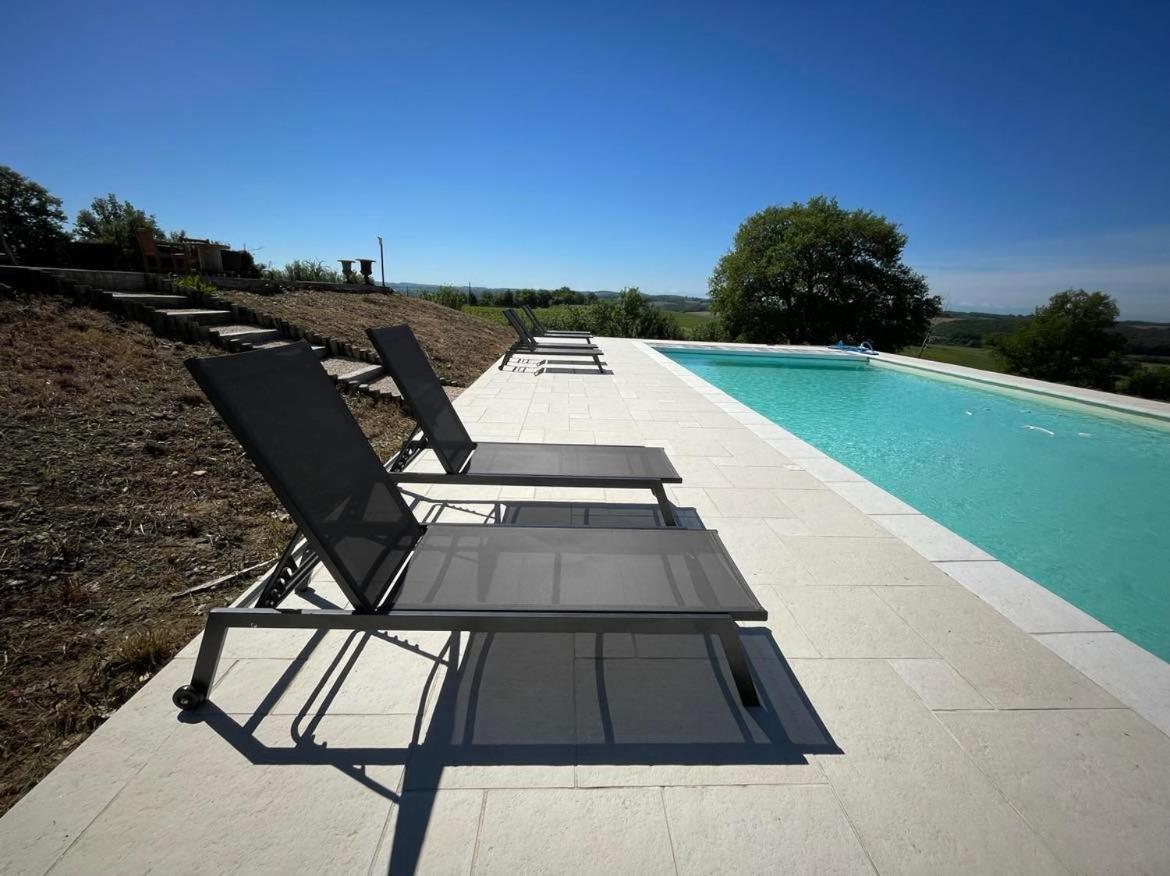 Maison Cabet Castelnavet Exterior photo